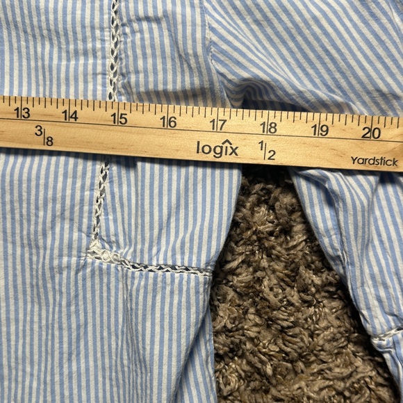 GAP Light Blue and White Striped embroidered Top Size S - Picture 6 of 9